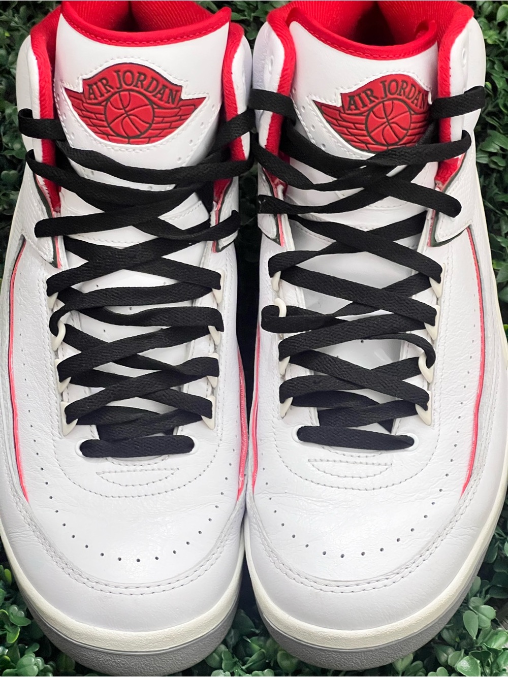Jordan 2s Retro. Men’s “Origins/Italy” White, Green & Red High-Top.